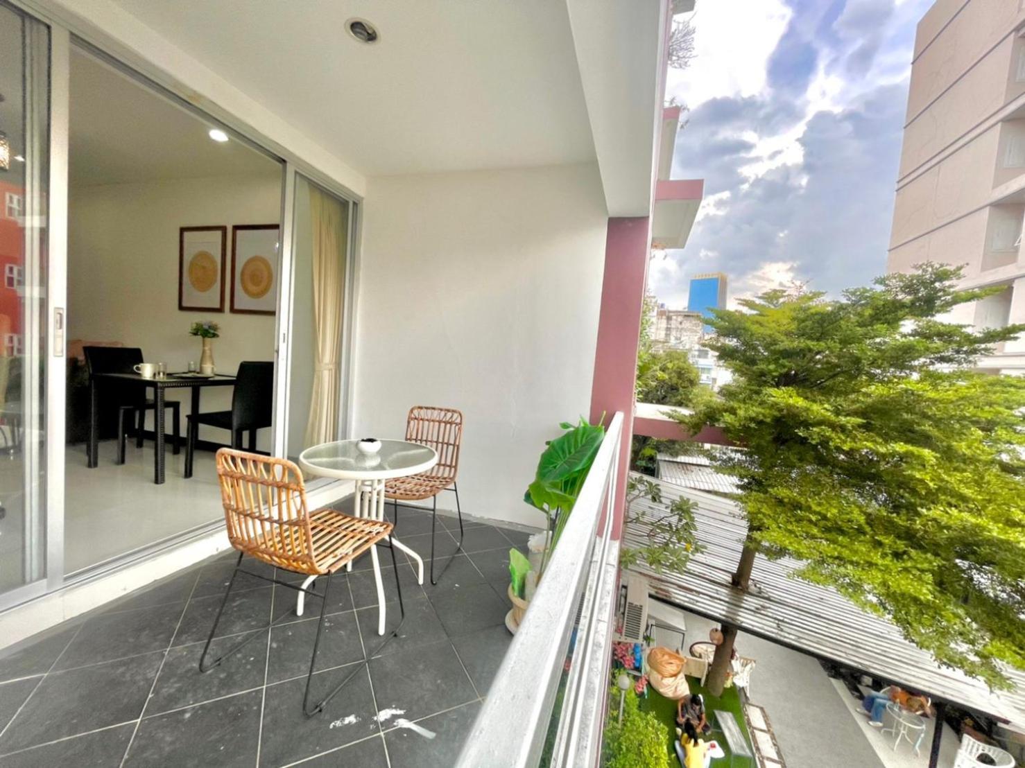 Baan Sabai Rama IV Apartment Bangkok Extérieur photo